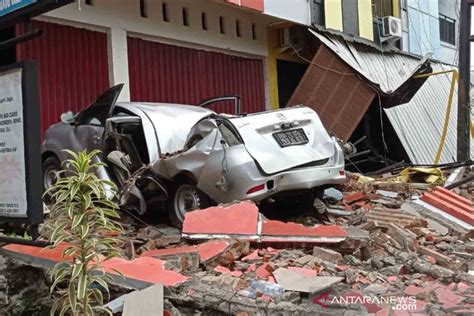 Foto Terbaru Dampak Gempa Bumi Di Sulawesi Barat ANTARA News