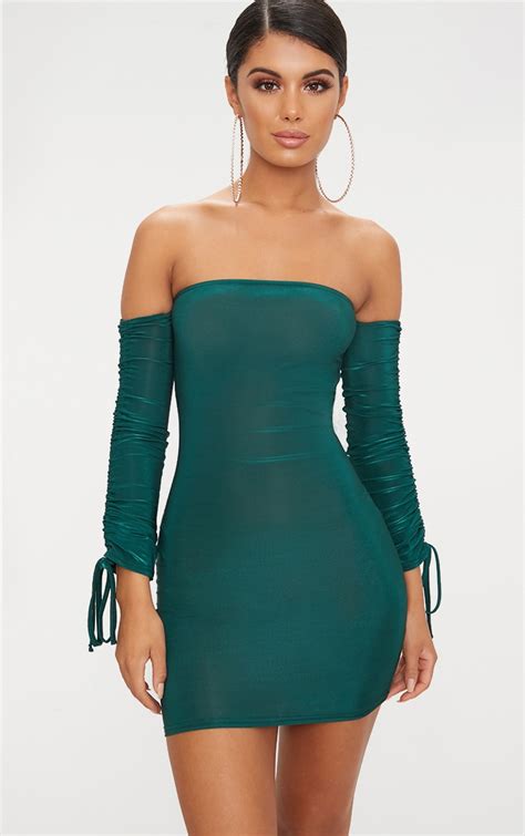 Emerald Green Slinky Bardot Bodycon Dress Prettylittlething Ie