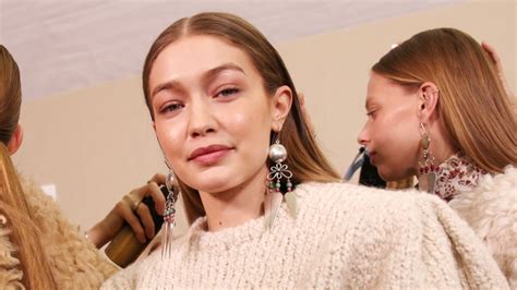 Gigi Hadid Slams Claim Shes Trying To ‘hide Her Baby Bump Life And Style