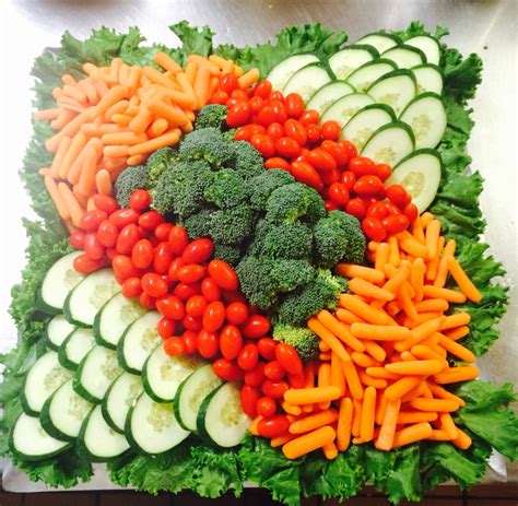 Simple Veggie Tray For 20 30 Vegetable Tray