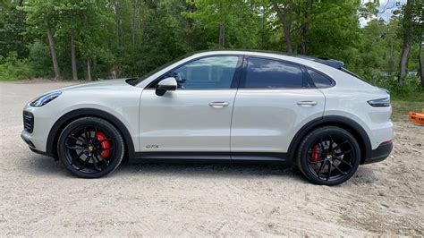 Auto Review Fast Sleek 2021 Porsche Cayenne Gts Coupe Spices Up Suv