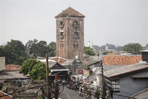 Menara Air Manggarai Peninggalan Belanda