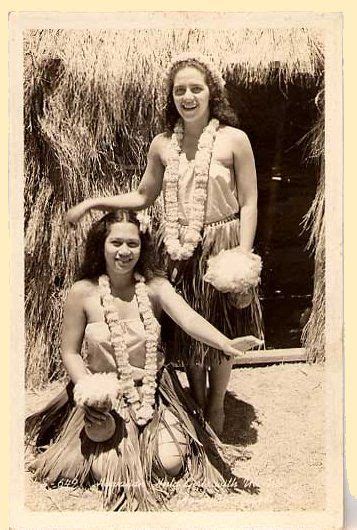 Vintage Hawaii Beach Hula Girls Postcard Hawaiian Dancers Hawaiian Art