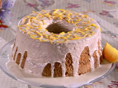 It does not contain egg yolks, butter, or oil, so it is perfect for those watching their. Coffee Angel Food Cake Recipe | Sandra Lee | Food Network