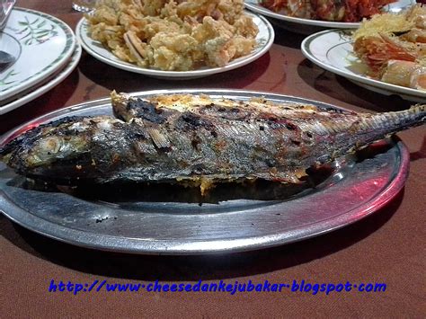 Medan ikan bakar tomados por miembros de tripadvisor. IKAN BAKAR, PANTAI JERAM, KUALA SELANGOR ~ (*^_^*) Makan2 ...