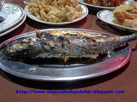 It is a 40.4 miles drive from kuala lumpur via the duta expressway sungai buloh and 49.7 miles from terminal bersepadu selatan. IKAN BAKAR, PANTAI JERAM, KUALA SELANGOR ~ (*^_^*) Makan2 ...