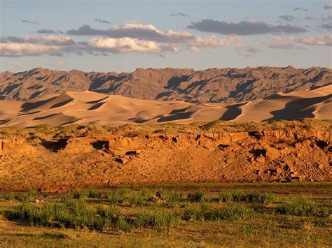 Desertul Gobi Cer Si Pamant Romanesc