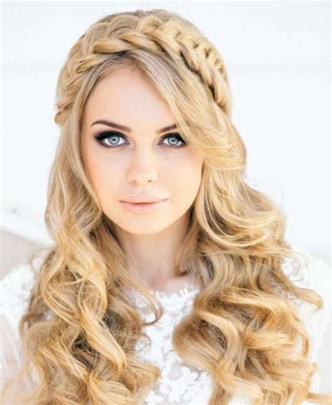 A List Of Stylish Christmas Hairstyles For 2015