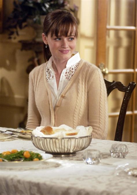 Gilmore Girls 2014 Gallery 06 Alexis Bledel As Rory Dvdbash