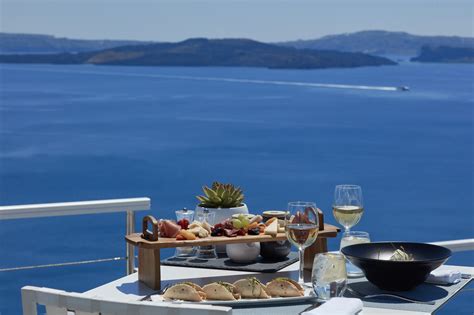 Find tripadvisor traveler reviews of oia seafood restaurants and search by price, location, and more. INFINITY POOL BAR RESTAURANT | Canaves Oia Santorini