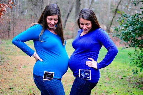 cute sister or best friend sister maternity pictures pregnant best friends maternity