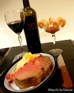 Tender, juicy, and best served with yorkshire pudding. How Do You Cook.com: How Do You Cook a Standing Rib Roast ...