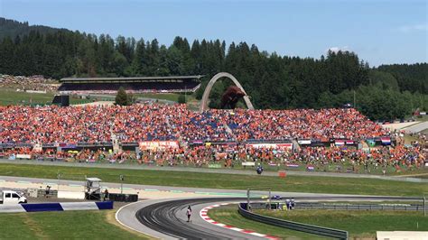 Echter, daar konden ze gebruik van maken. Max Verstappen fans Red Bull 2019 - YouTube