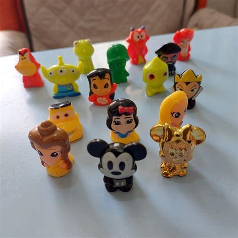 Disney Wikkeez Collectible Mini Figurines Hobbies And Toys Toys And Games