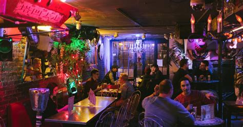 The Best Dive Bars In Nyc