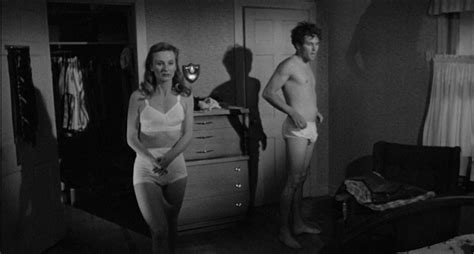 Cloris Leachman Desnuda En La Ltima Pel Cula