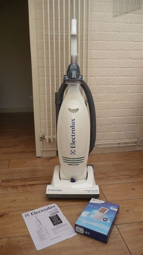 Electrolux Upright Vacuum Cleanerhoover Z2250 Series Powerlite Pet