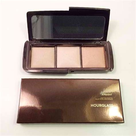 Perfect for a sunkissed, healthy glow year round. Hourglass Ambient Lighting Palette | Cosmetic wishlist ...