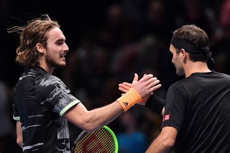 Learn the biography, stats, and games schedule of the tennis player on scores24.live! Tsitsipas da favola: batte Federer e vola in finale a Londra