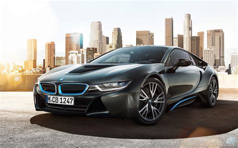 Get Uptodate Bmw I8 2015 Hybrid Eco Friendly Sports Car