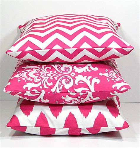 Wide Variants Of Pink Accent Pillows For Indoor Or Outdoor