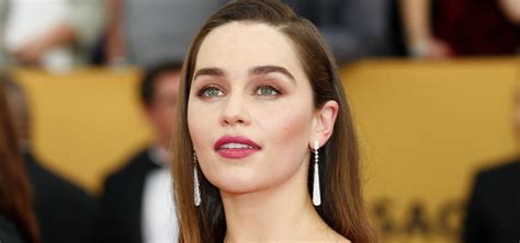 Worlds Sexiest Woman Emilia Clarke Discusses Nudity Her Esquire