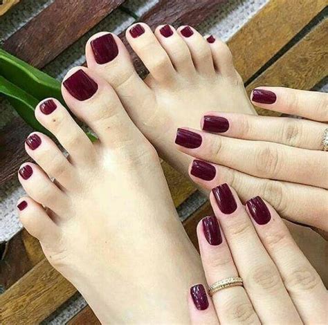 Uñas te mostramos las mejores imágenes de uñas decoradas 2020 pasando por diferentes estilos y colores. Uñas Color Vino Decoradas【Ideas para Inspirarte 2020】
