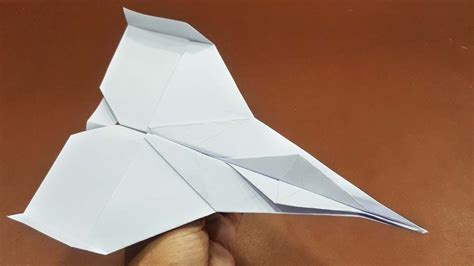 How To Make A Paper Airplane That Flies Far Best Paper Planes That