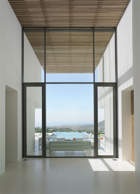 Villa In Andalucia By Mclean Quinlan Architects