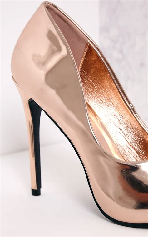 Deena Rose Gold Metallic Patent Court Shoes Prettylittlething