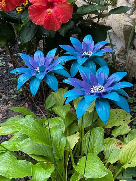 Blue Metal Flower Garden Stakesset Of Three Daylily Metal Etsy