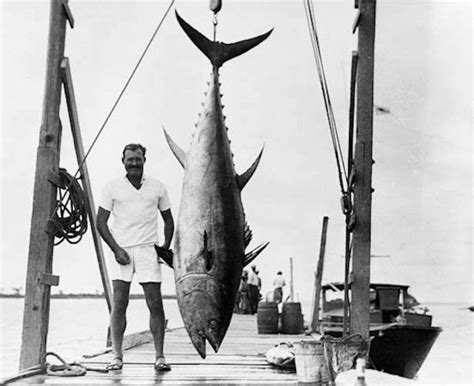 20 Amazing Photographs Of Ernest Hemingway Posing With Big Fishes