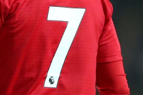 Manchester Uniteds 10 Number 7s In The Premier League Era Ranked From