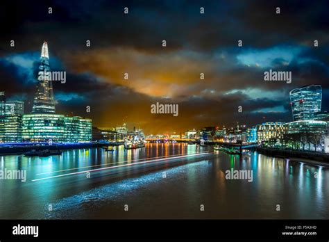 London Skyline Night Hi Res Stock Photography And Images Alamy