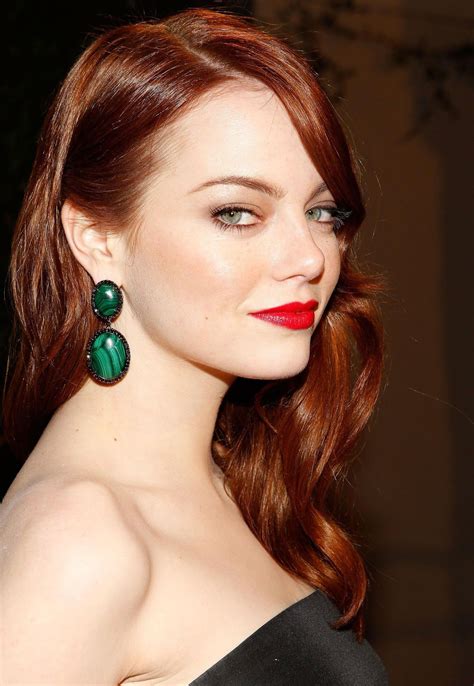 emma stone talks skincare tips and being a little bit crazy beauty crush cabelo emma stone