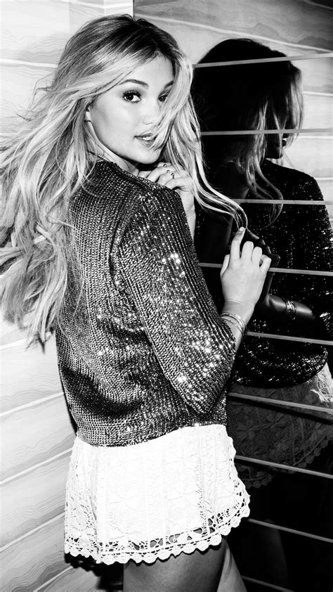 Olivia Holt Phone Wallpaper Mobile Abyss
