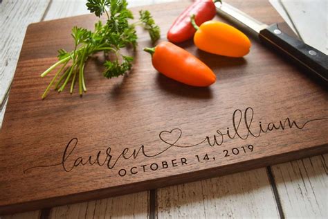 Best Personalized Wedding Gifts On Etsy Unique Custom Ideas Parade