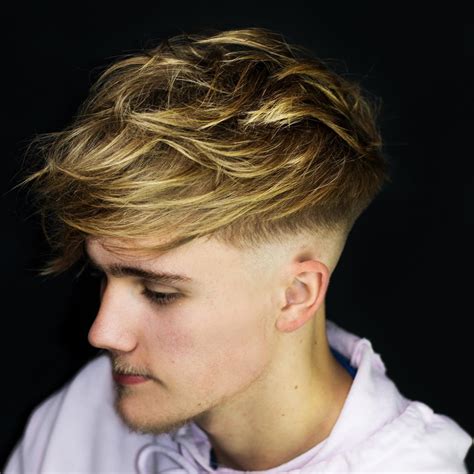 Honestly, not much has changed since then. Top 20 New Haircuts + Hairstyles for Men 2019