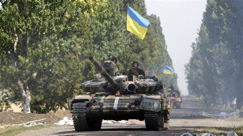 Ukraine Neuf Civils Tu S Dans Les Combats