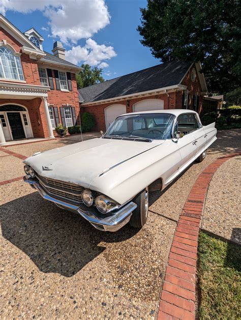 1962 Cadillac Fleetwood Sixty Special 07 | Barn Finds