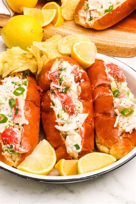 classic lobster roll recipe baked bree