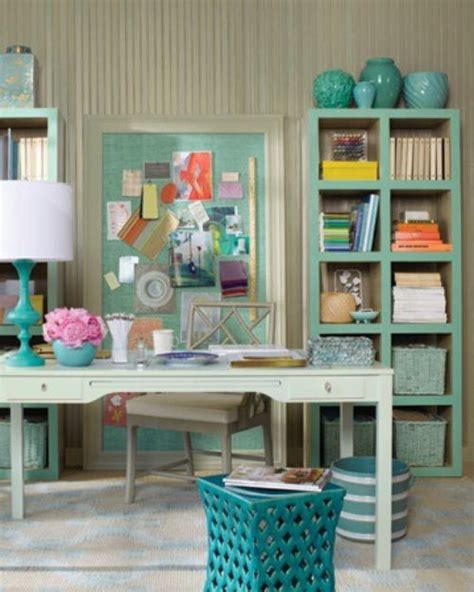 If you enjoyed taking a tour of those craft rooms for ideas, you'll love these 25+ organized craft room ideas! The {Scrappy} Girl Next Door: Where Women Create