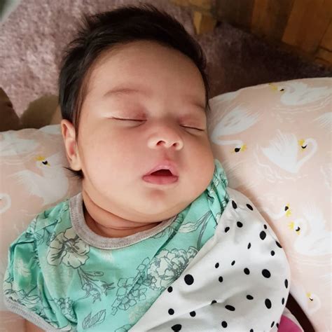 Hai anak by halim ahmad MasyaAllah Comel Sungguh! Fiza Akhirnya Dedah Foto Anak ...