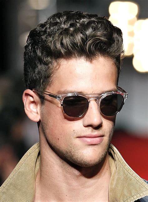 Mens Hairstyles Thick Wavy Hair 11 Sexy Hairstyles For Men With Thick