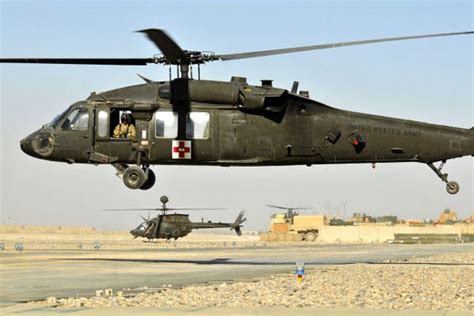 Army Wants More Adaptive Hh 60 Medical Evacuation Systems