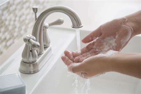How To Wash Your Hands The Right Way