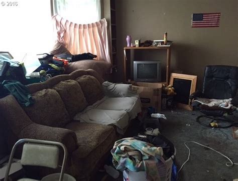 These Are Just 15 Of The Worst Pictures Ever Taken By Real Estate Agents