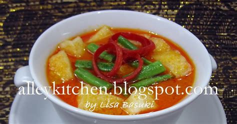 Tumbuk ketumbar, jahe, kunyit dan bawang putih, lulu lumurkan pada ikan patin yang sudah. Aroma from Alley Kitchen: Bligo, Kundur, atau Blonceng ya ...