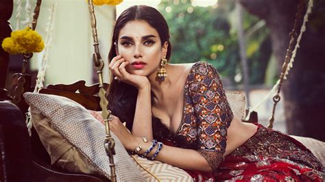 Vogue India September 2017 A Guide Of All Latest Fashion Trends