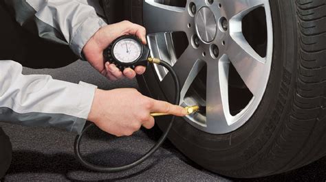 Cómo Llevar Los Neumáticos Con La Presión Correcta